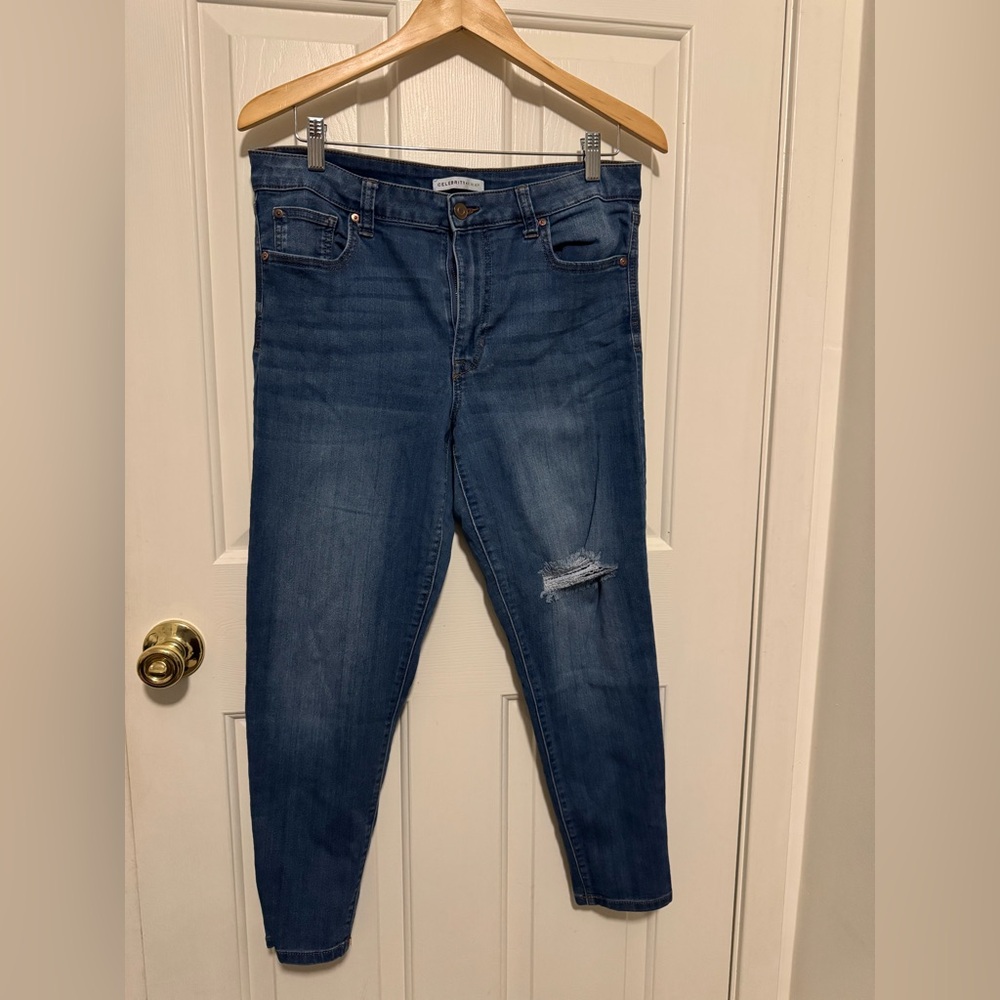 Women's Blue Jeans